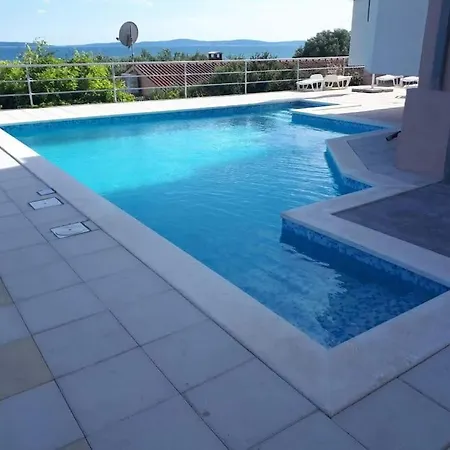 Sea View With Swimming Pool Near *